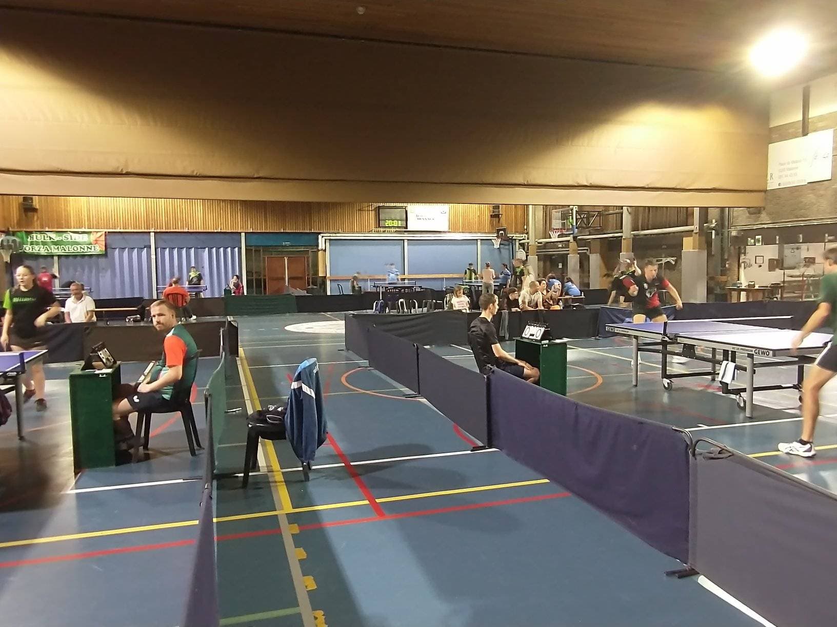 La salle en action lors d'un interclubs